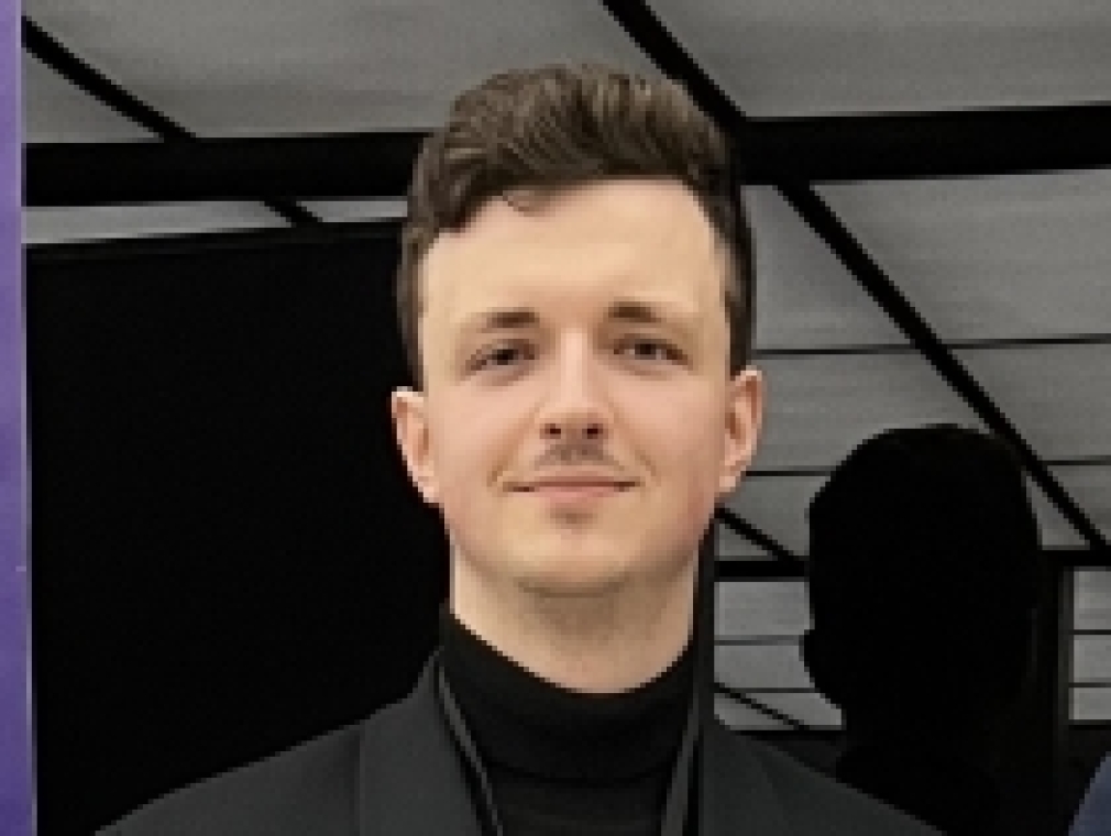 Vladyslav Pertakhia