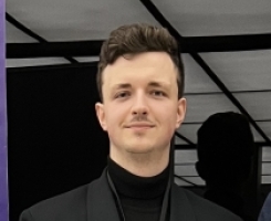 Vladyslav Pertakhia